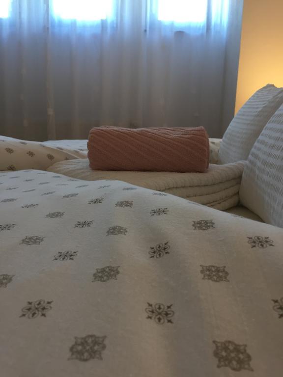סלוניי Apartments Petra מראה חיצוני תמונה
